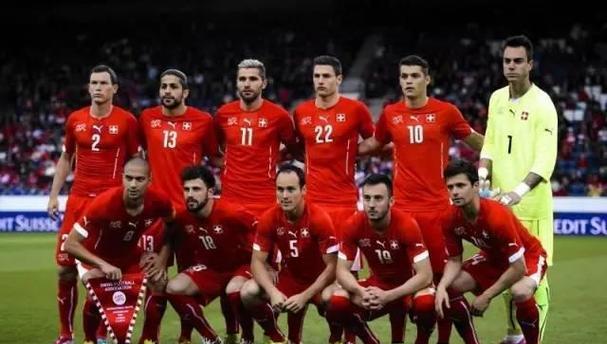 爱沙尼亚近, amp