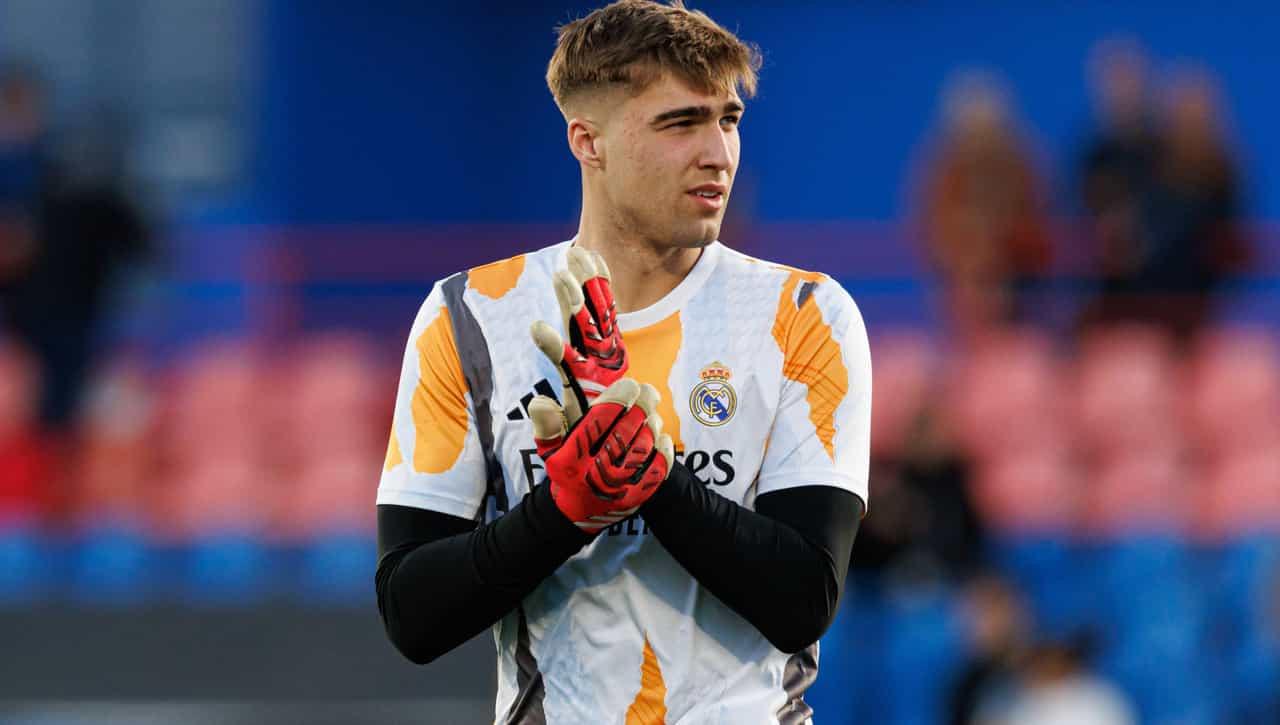 冈萨雷斯从, 起了西班牙, 满信心 冈萨雷斯从, 起了西班牙, 满信心