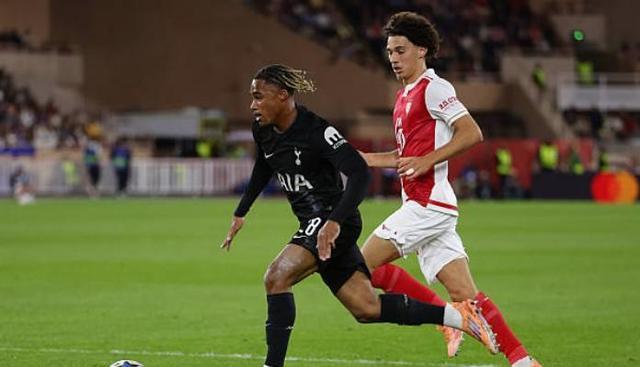 先发难, 力堪忧, 热刺拿 先发难, 力堪忧, 热刺拿