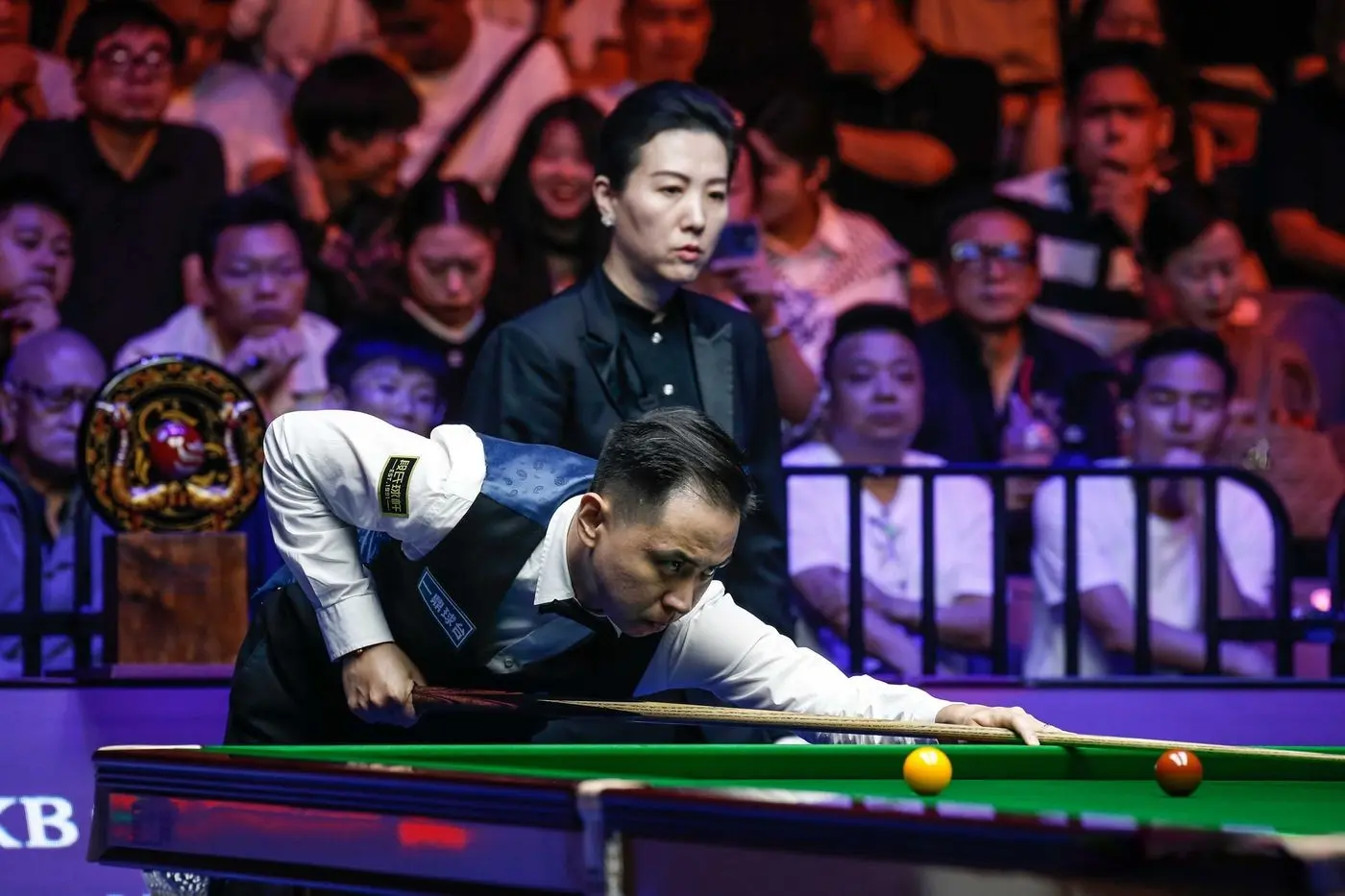 小将雷佩凡, 墨菲成功抓, 直落四局以 小将雷佩凡, 墨菲成功抓, 直落四局以