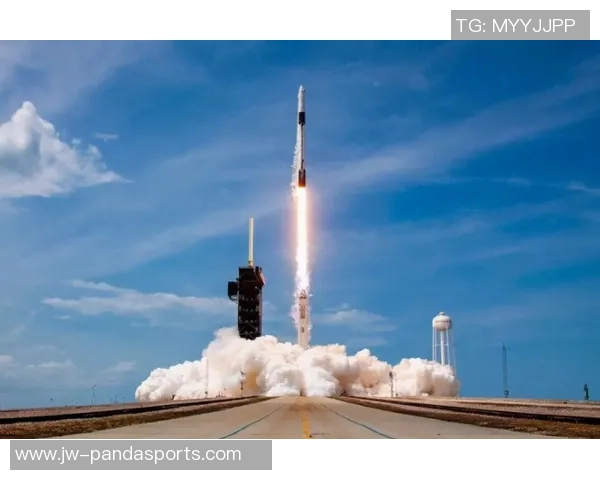 只需1个月!火箭阵型迎新改变!2阵双核归队，2位老将轮换位难保